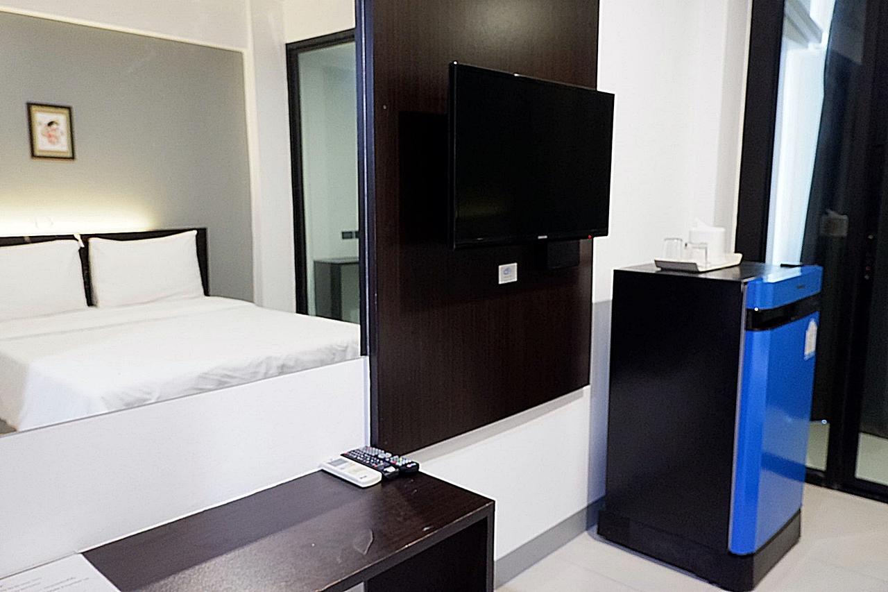 Izen Budget Hotel & Residence Rayong Exterior photo
