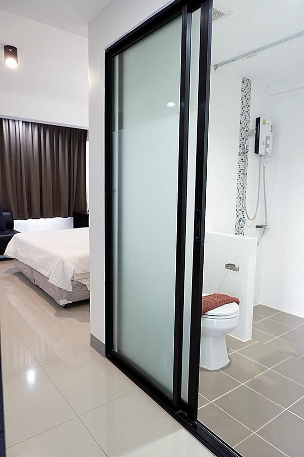Izen Budget Hotel & Residence Rayong Exterior photo
